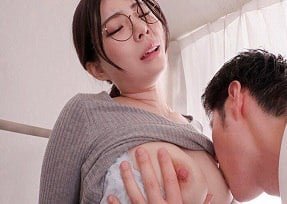 Cô giáo Rei Kamiki kích thích học sinh bằng cách đặc biệt