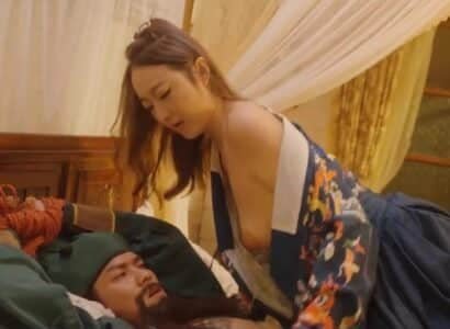 Gia Cát Lượng bị em gái lừa vào chăn và chém chết