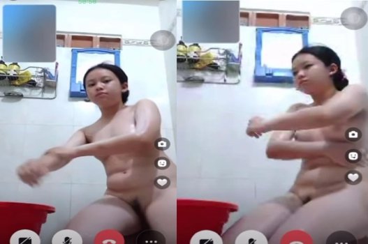 Sex Bùi Trúc Nhi show hàng cực ngon